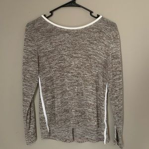 Soft 3/4 Sleeve T-Shirt Gray/Tan w/ White Details